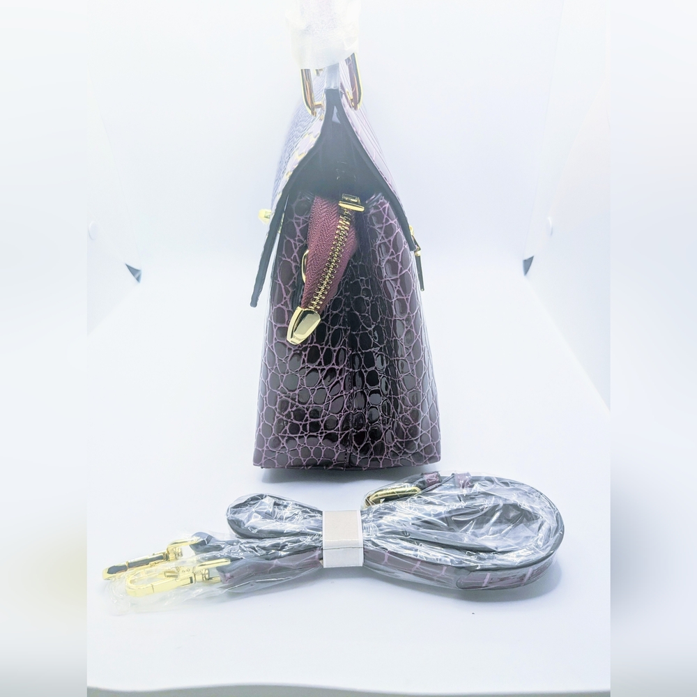 NWT ⭐VIBRANT⭐ Verano Hill Purple Croc-Embossed Satchel with Iridescent Flap - Picture 3 of 6